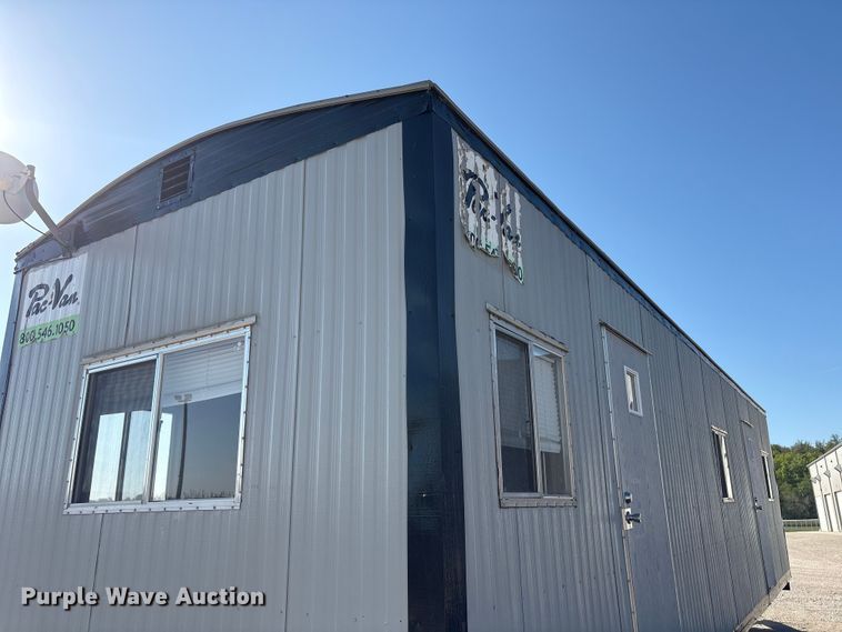 image for item FG2968 2001 Mark Line 4-1040 office trailer
