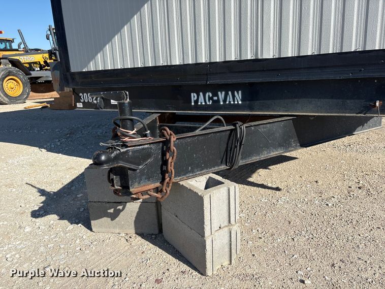 image for item FG2968 2001 Mark Line 4-1040 office trailer