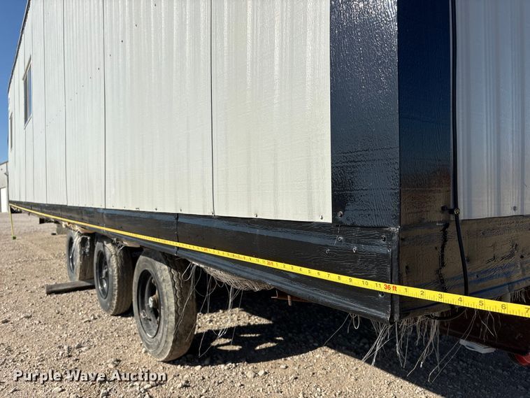 image for item FG2968 2001 Mark Line 4-1040 office trailer