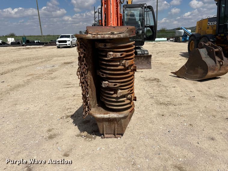 image for item FG2971 Fecon CEM36EXC2-DCR-XXV-OLPK11 excavator mulcher