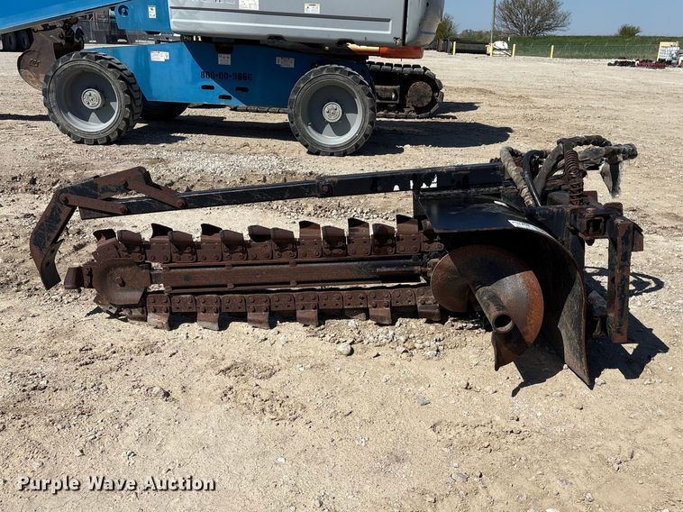 image for item FG2982 John Deere TR48B skid steer trencher