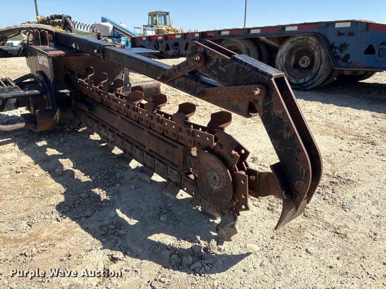 image for item FG2982 John Deere TR48B skid steer trencher