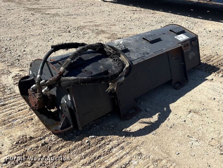 image for item FG2983 2009 Bobcat 76 Tiller skid steer tiller