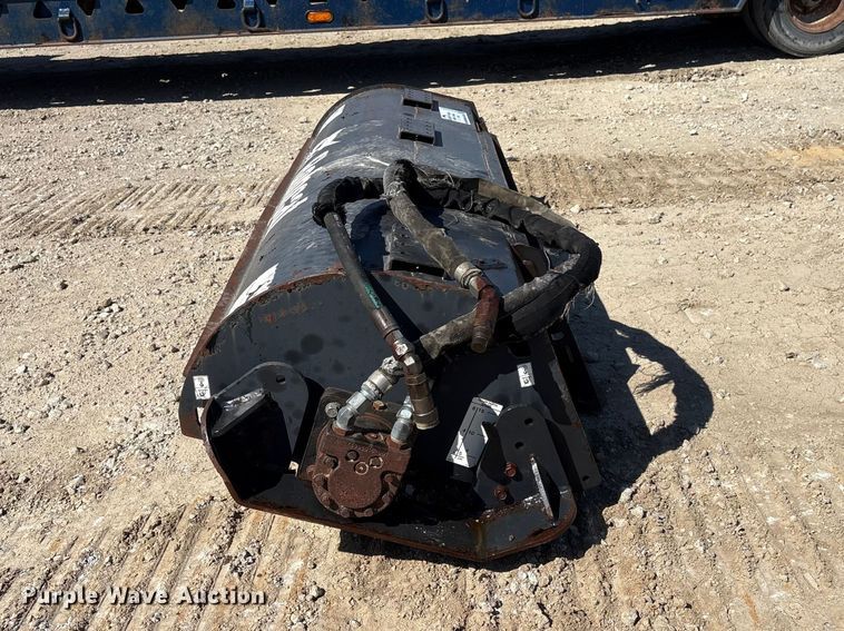 image for item FG2983 2009 Bobcat 76 Tiller skid steer tiller