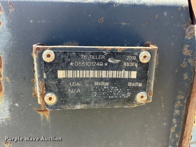image for item FG2983 2009 Bobcat 76 Tiller skid steer tiller