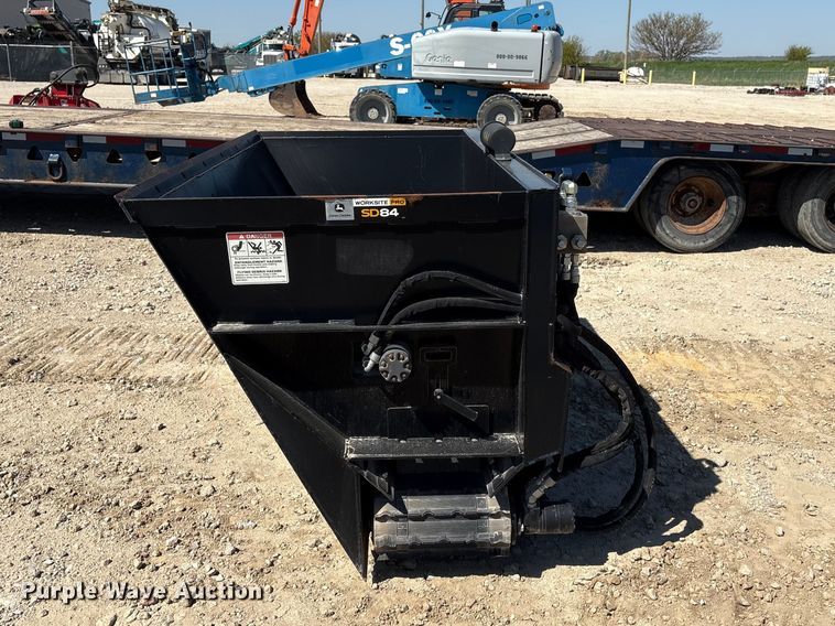 image for item FG2985 John Deere SD84 skid steer side discharge bucket