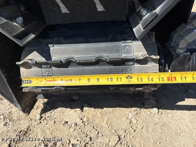 image for item FG2985 John Deere SD84 skid steer side discharge bucket