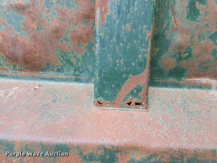 image for item FH6021 1984 International S1700 dump truck