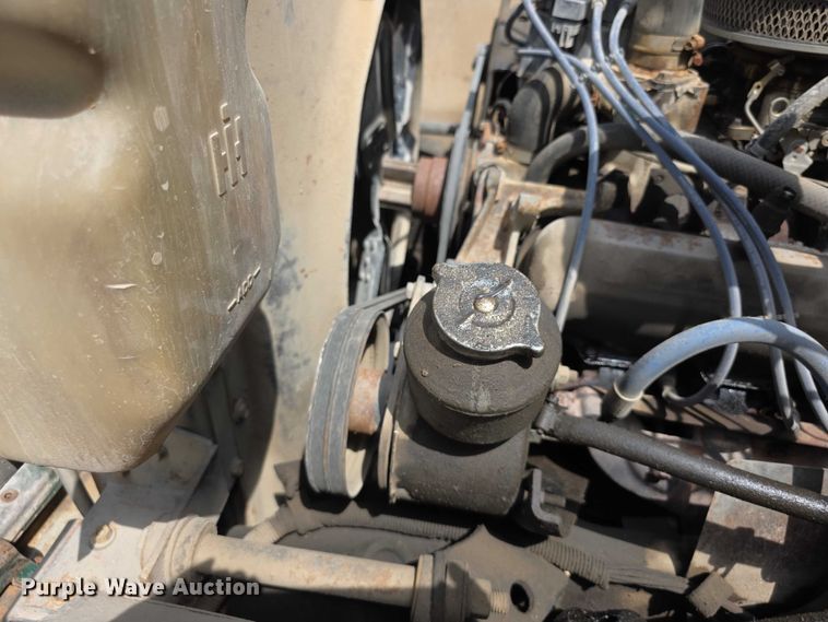 image for item FH6021 1984 International S1700 dump truck