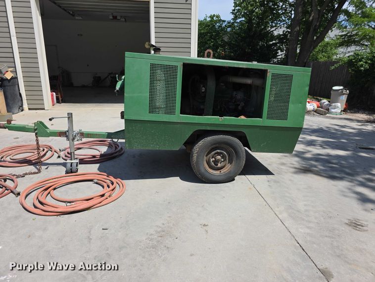 image for item FH6022 Sullair 185dpqjdd air compressor