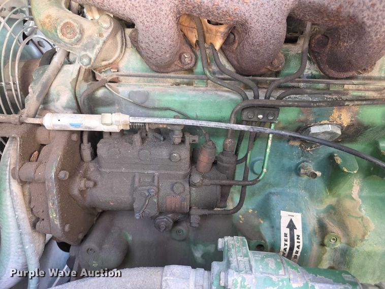 image for item FH6022 Sullair 185dpqjdd air compressor