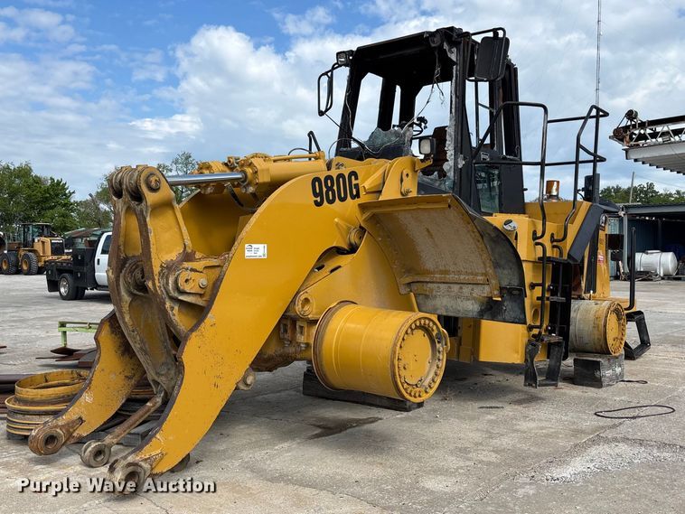 image for item FH7082 2001 Caterpillar 980G Wheel loader
