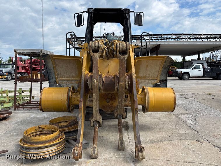 image for item FH7082 2001 Caterpillar 980G Wheel loader