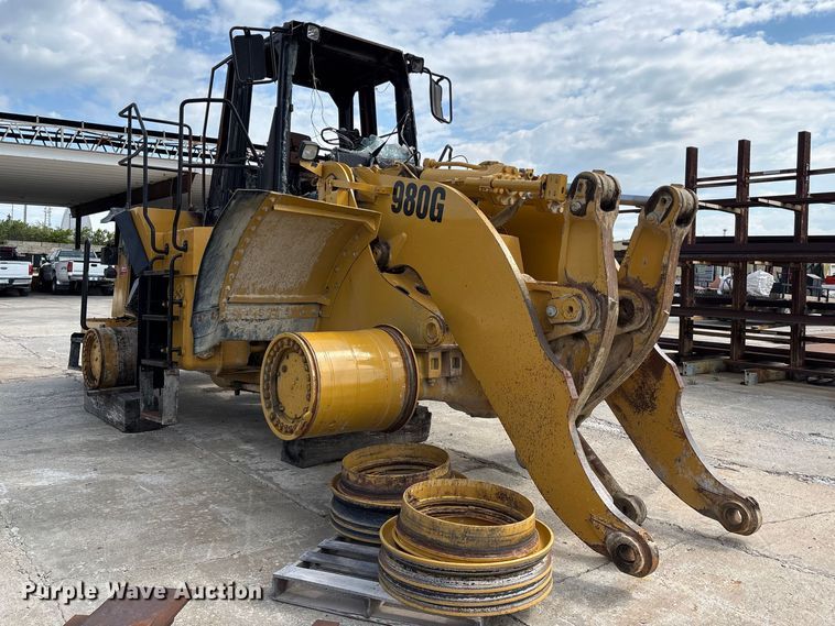 image for item FH7082 2001 Caterpillar 980G Wheel loader