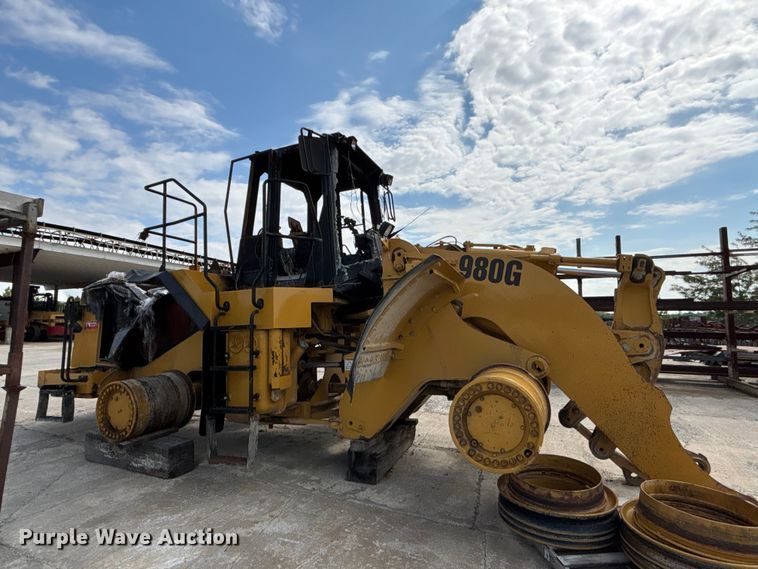 image for item FH7082 2001 Caterpillar 980G Wheel loader