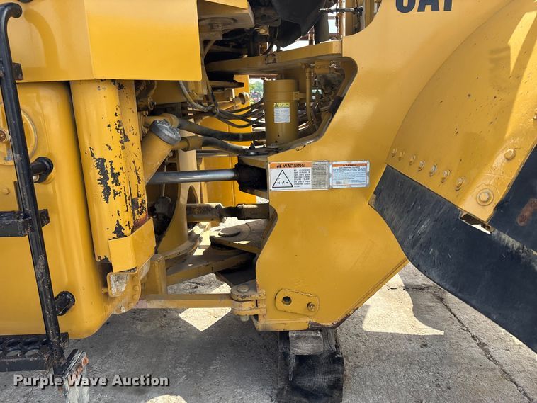 image for item FH7082 2001 Caterpillar 980G Wheel loader