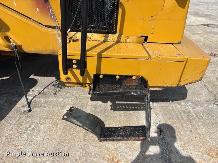 image for item FH7082 2001 Caterpillar 980G Wheel loader
