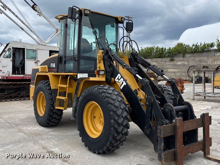 image for item FH7084 2002 Caterpillar IT14G wheel loader
