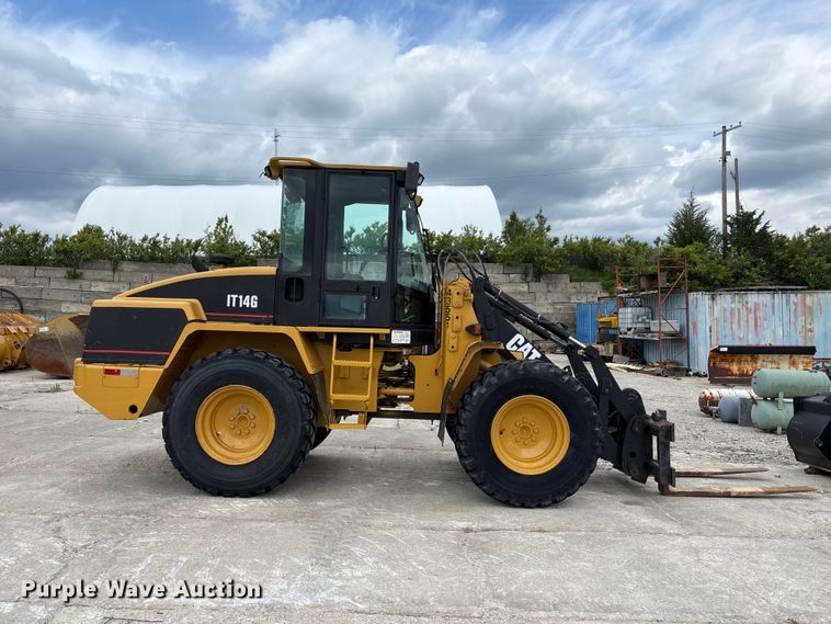 image for item FH7084 2002 Caterpillar IT14G wheel loader
