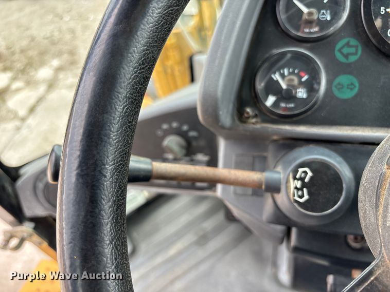 image for item FH7084 2002 Caterpillar IT14G wheel loader