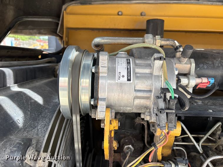 image for item FH7084 2002 Caterpillar IT14G wheel loader