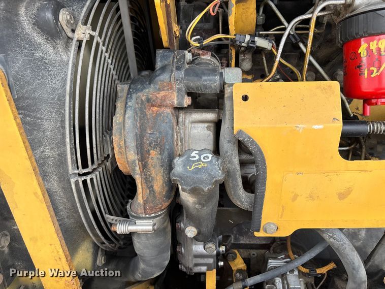 image for item FH7084 2002 Caterpillar IT14G wheel loader