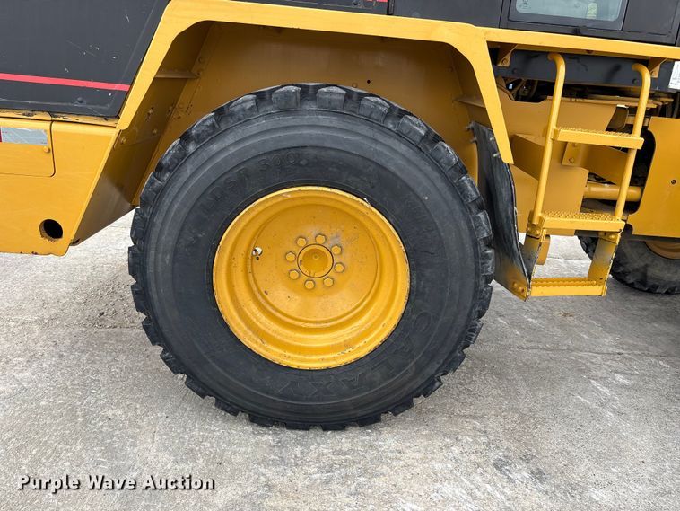 image for item FH7084 2002 Caterpillar IT14G wheel loader