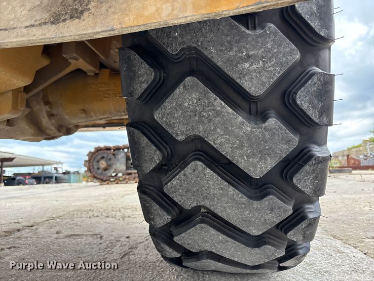 image for item FH7084 2002 Caterpillar IT14G wheel loader