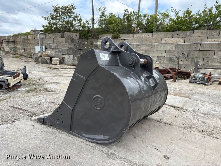 image for item FH7099 CF excavator bucket
