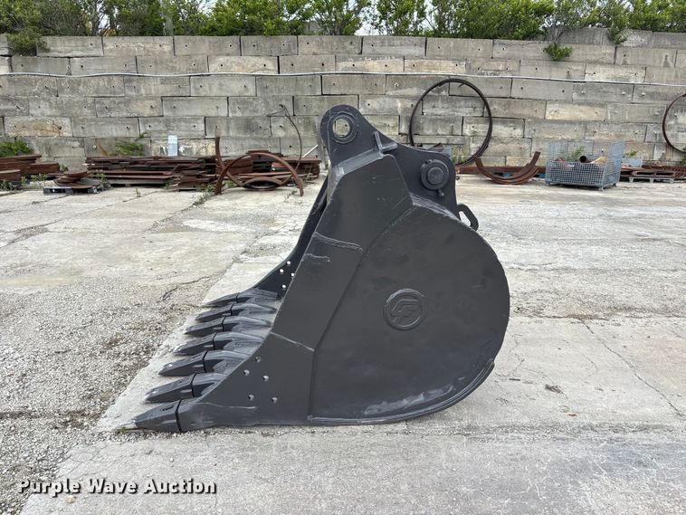 image for item FH7099 CF excavator bucket