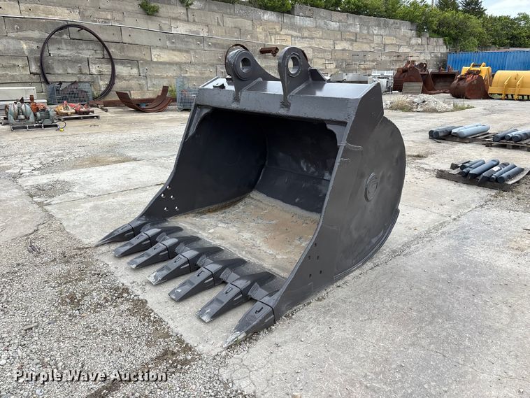 image for item FH7099 CF excavator bucket