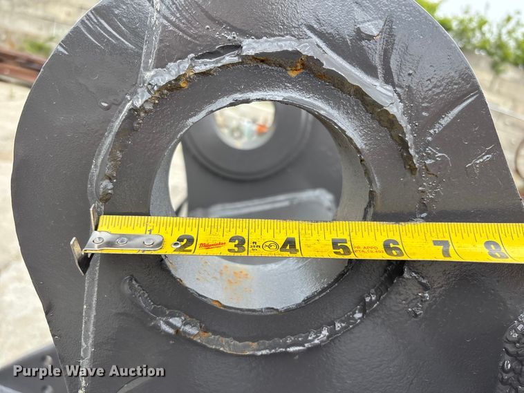 image for item FH7099 CF excavator bucket