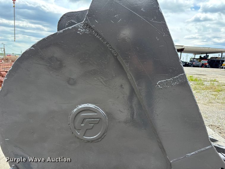 image for item FH7099 CF excavator bucket