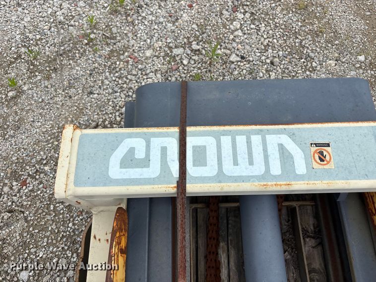 image for item FH7100 Crown forklift mass