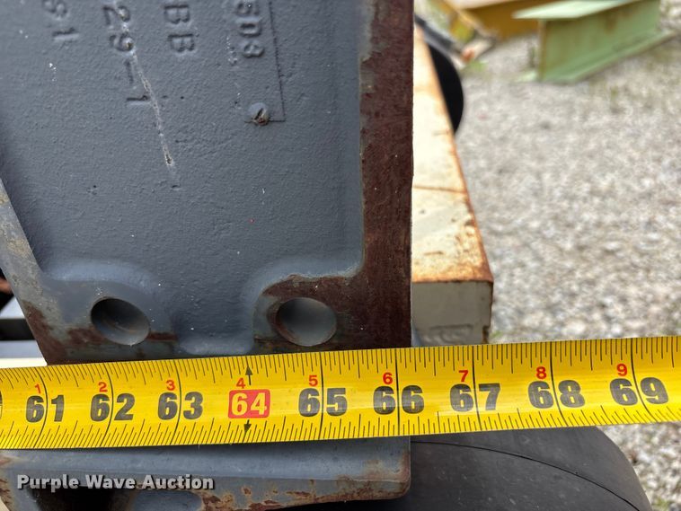 image for item FH7100 Crown forklift mass