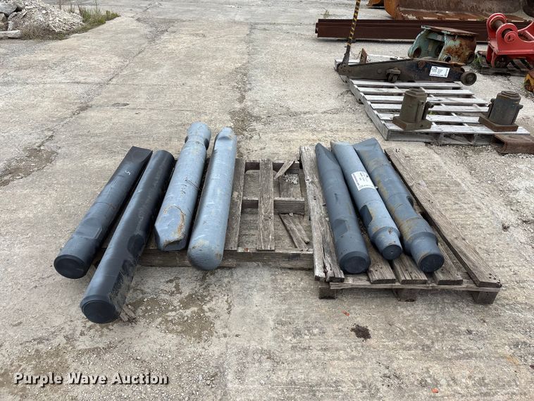 image for item FH7101 Breaker bits