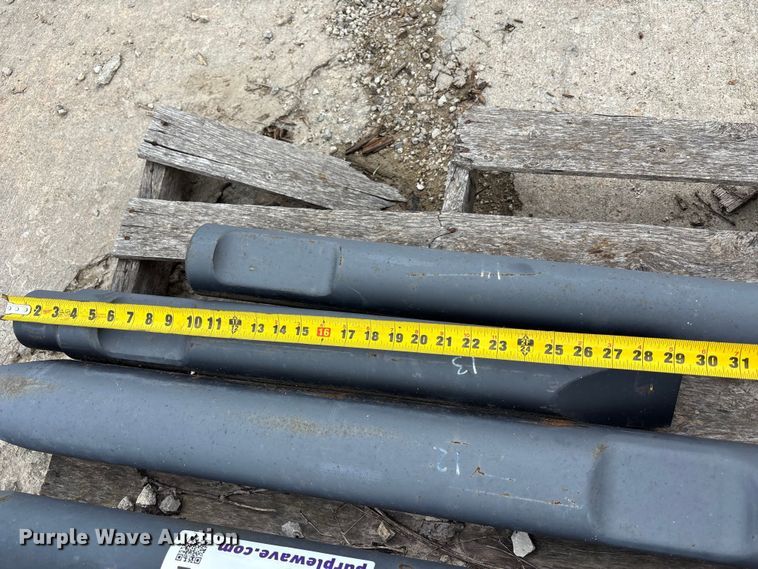 image for item FH7102 Breaker bits