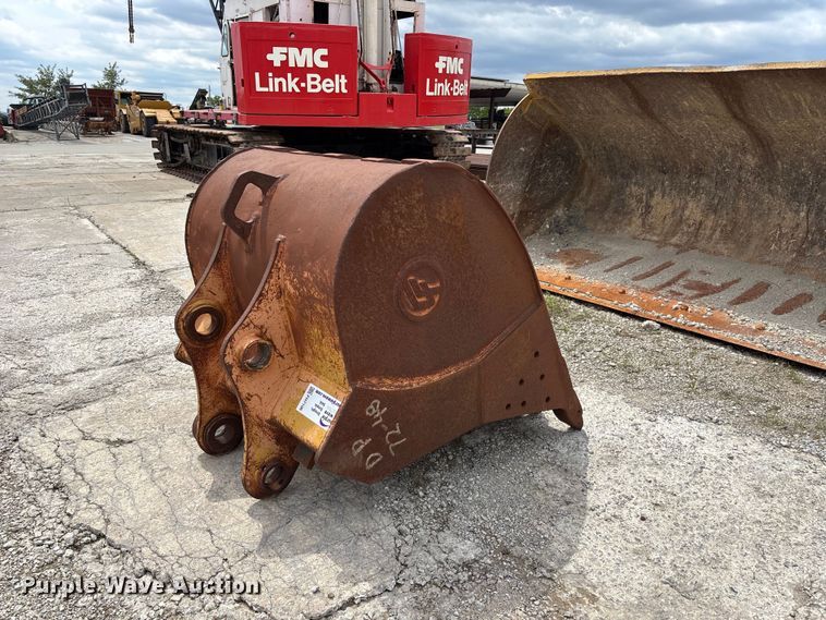 image for item FH7106 CF excavator bucket