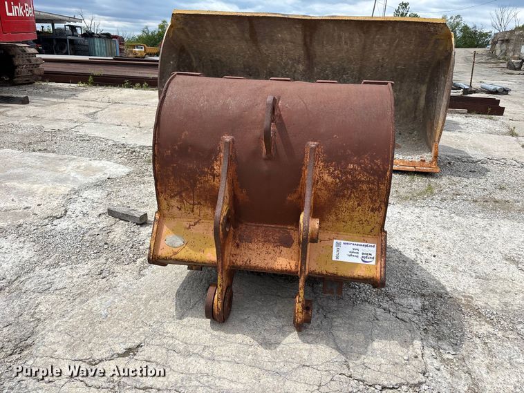 image for item FH7106 CF excavator bucket