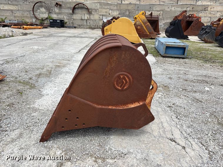 image for item FH7106 CF excavator bucket
