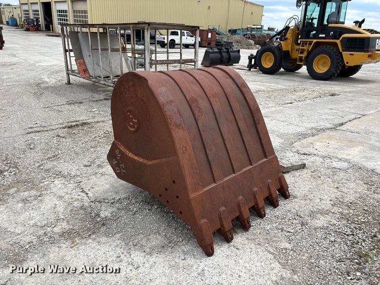 image for item FH7106 CF excavator bucket