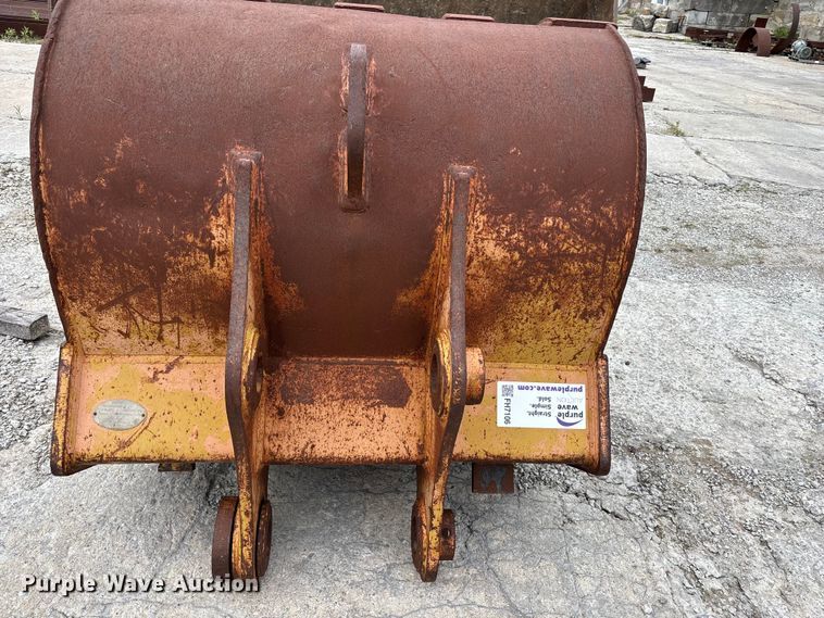 image for item FH7106 CF excavator bucket