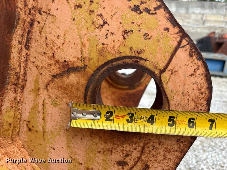 image for item FH7106 CF excavator bucket