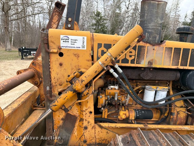 image for item FK0138 1977 Case 475 vibratory cable plow