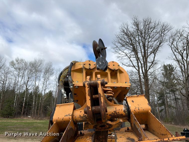 image for item FK0138 1977 Case 475 vibratory cable plow