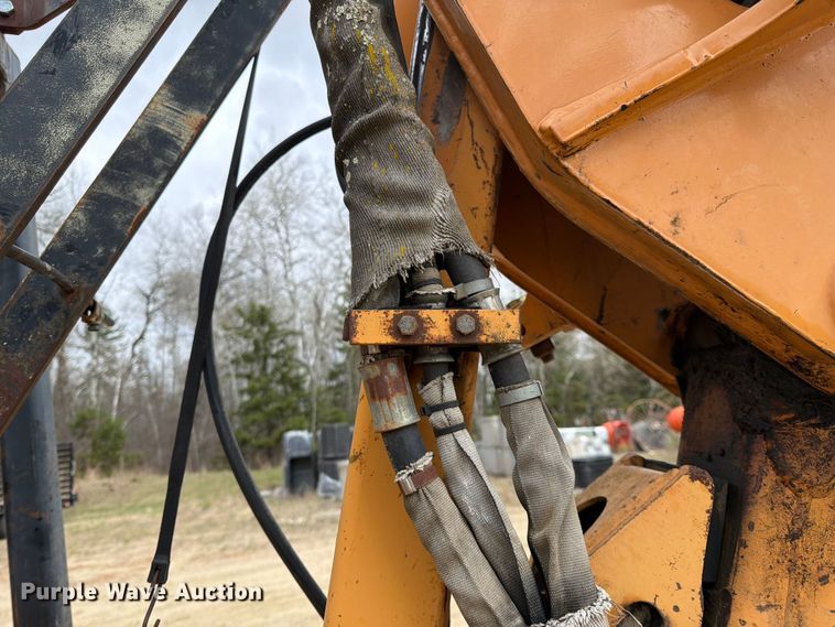 image for item FK0138 1977 Case 475 vibratory cable plow