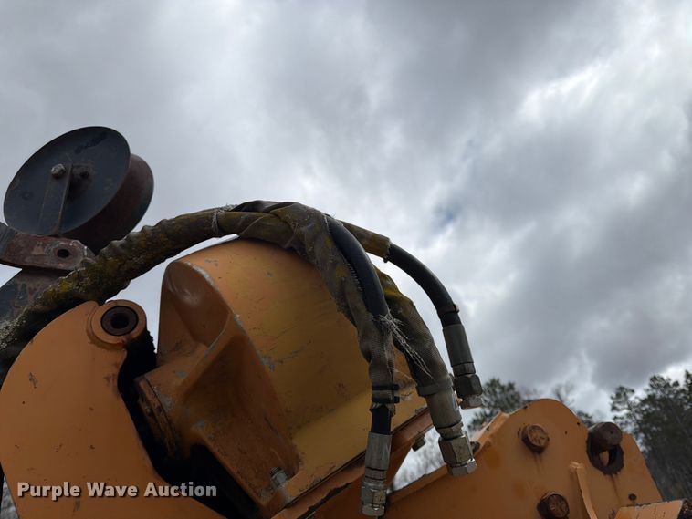 image for item FK0138 1977 Case 475 vibratory cable plow