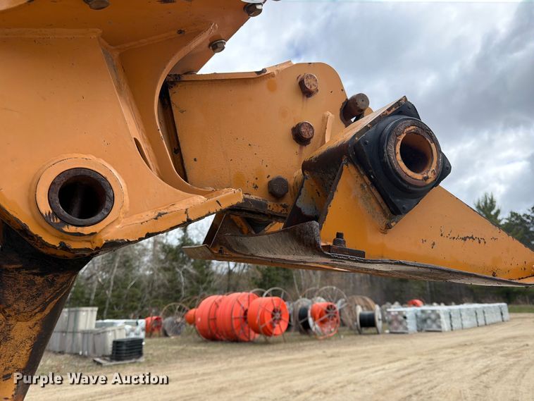 image for item FK0138 1977 Case 475 vibratory cable plow