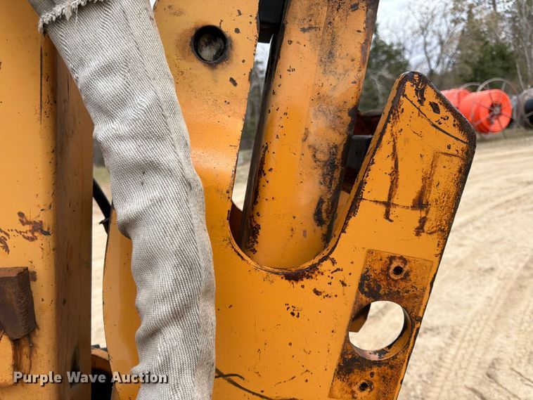 image for item FK0138 1977 Case 475 vibratory cable plow