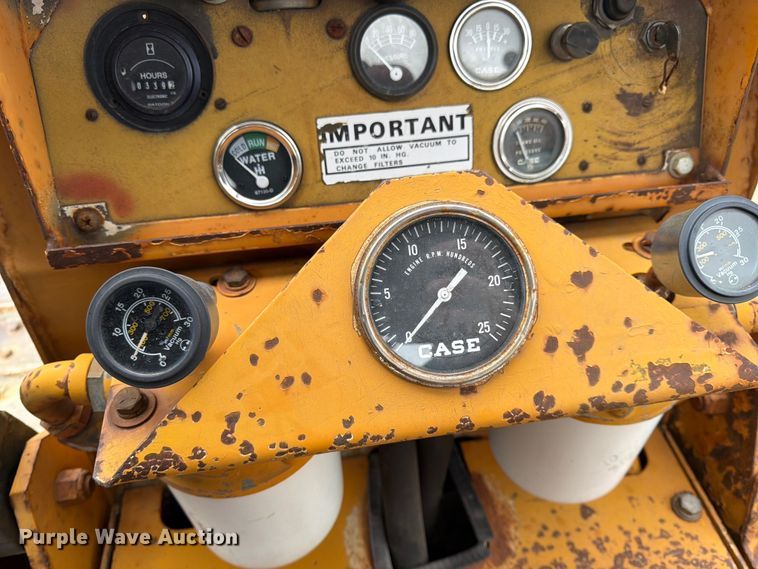 image for item FK0138 1977 Case 475 vibratory cable plow